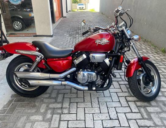 HONDA 750 MAGNA 